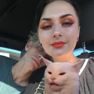 Meet your Posher, Ariel